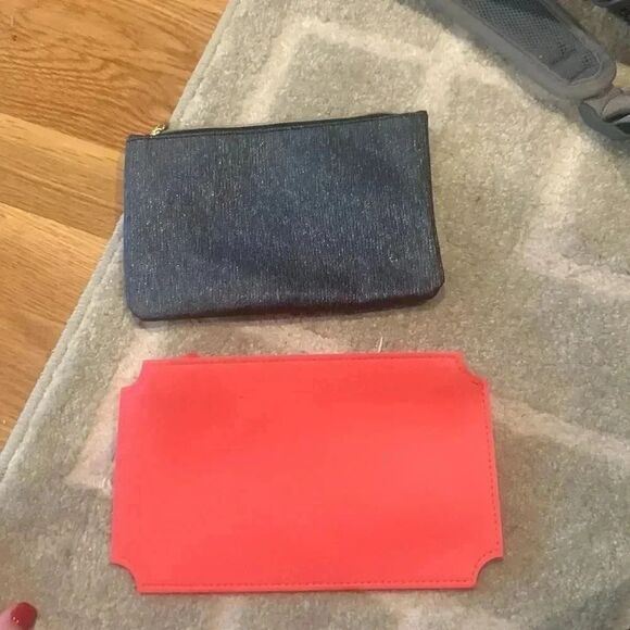 Makeup bags  - Picture 2 of 4